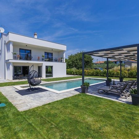 Holiday Home Villa Essea By Interhome Kanfanar Bagian luar foto